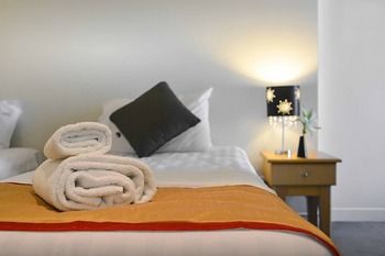 Anchor On Spencer - Accommodation NT 19