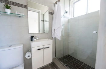 Apartment2c - Carnaby - Accommodation NT 5