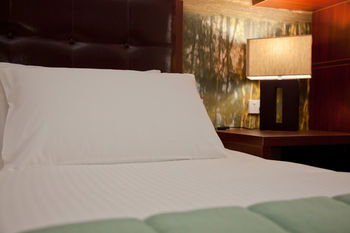Grand Hotel Wyong - Accommodation NT 9