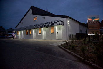 Grand Hotel Wyong - Accommodation NT 10