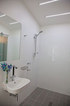 Grand Hotel Wyong - Accommodation NT 16