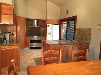 Relaxin - Accommodation NT 11