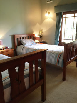 Relaxin - Accommodation NT 19