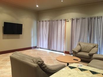 Relaxin - Accommodation NT 20