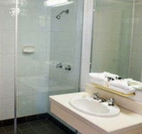 Newcastle Beach Hotel - Accommodation NT