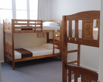 Mad Monkey Backpackers On Broadway - Adults Only - Accommodation NT 12