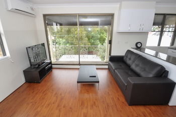 Balmain 2 Mont Furnished Apartment - NT Tourism 7