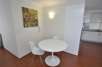 Balmain 2 Mont Furnished Apartment - NT Tourism 11
