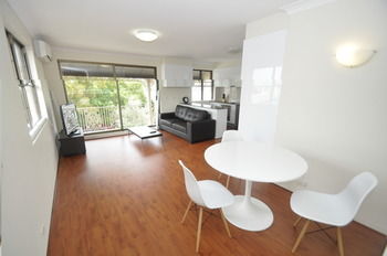Balmain 2 Mont Furnished Apartment - NT Tourism 13