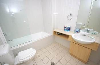 Homebush 122 Ben Furnished Apartment - Accommodation NT 0