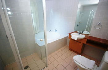 Homebush 57 Ben Furnished Apartment - Accommodation NT 5