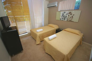 Homebush 57 Ben Furnished Apartment - Accommodation NT 6