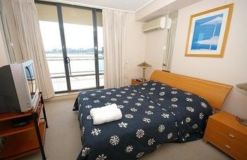 Homebush Bay 125 Ben Furnished Apartment - Accommodation NT 1