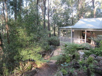 Myers Creek Cascades Luxury Cottages - Accommodation NT 13