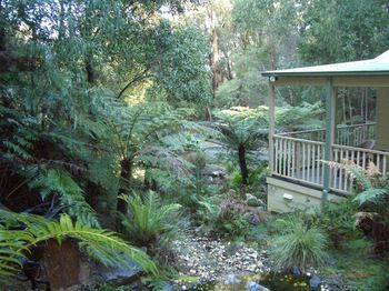 Myers Creek Cascades Luxury Cottages - Accommodation NT 27