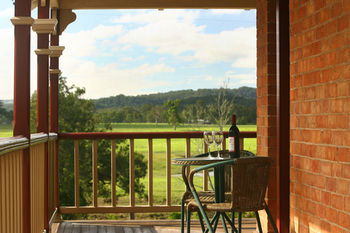 CBC Bed & Breakfast & Cafe - Accommodation NT 9