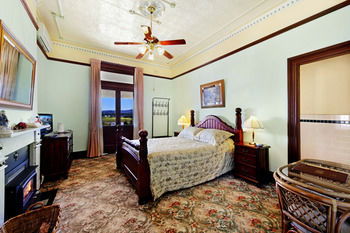 CBC Bed & Breakfast & Cafe - Accommodation NT 24