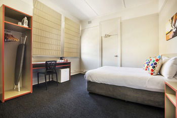 The Granville Hotel - Accommodation NT 24