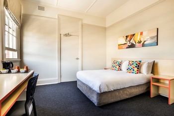 The Granville Hotel - Accommodation NT 26