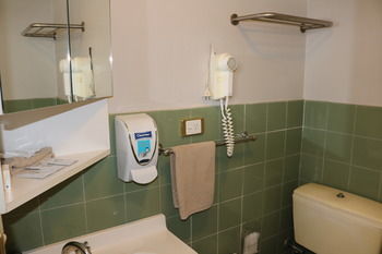 The Hermitage Motel - Accommodation NT 0