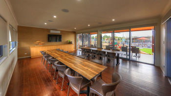 Rivershore Resort - Accommodation NT 28