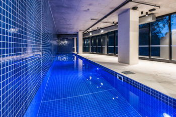 Playhouse Apartments - Accommodation NT 24
