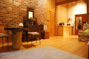 Rocky Creek Art Garden B&B - NT Tourism 10