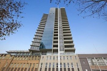 Carlson View Apartment - 68 LaTrobe St - Accommodation NT 5