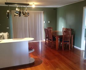 Brothers Town Cottage - Accommodation NT 1