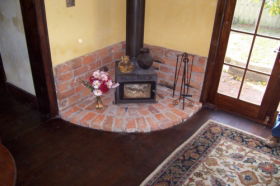 Blossoms Cottage - Accommodation NT 1