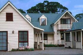 Strahan Retreat Holiday Park - Accommodation NT 0