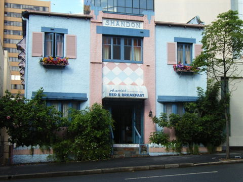Annie's Shandon Inn - Accommodation NT 0