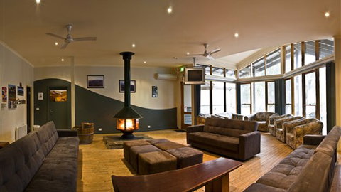 Brambuk Backpackers - Accommodation NT 3