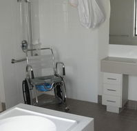 Frankston Accessible Holiday House - Accommodation NT