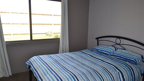 House On The Hill Port Campbell - Accommodation NT 2