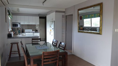 House On The Hill Port Campbell - Accommodation NT 4
