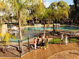 BIG4 Renmark Riverfront Holiday Park - Accommodation NT 3