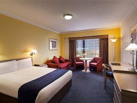 Hotel Grand Chancellor Adelaide On Hindley - Accommodation NT 2