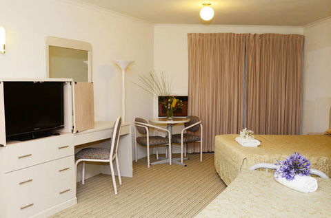 Motel 10 - Accommodation NT 3