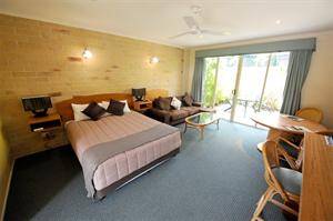 Caboolture Riverlakes Motel - Accommodation NT 5