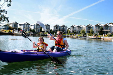 Captains Cove Waterfront Apartments - Accommodation NT 0