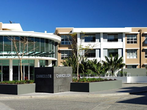 Chancellor Executive Apartments - Accommodation NT 0