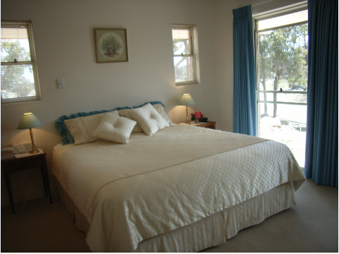 Chuckem Farmstay And Bed & Breakfast - Accommodation NT 1
