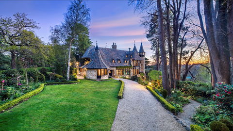 Thorngrove Manor Hotel - Accommodation NT 13