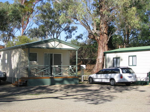 Crystal Brook Caravan Park - Accommodation NT 0