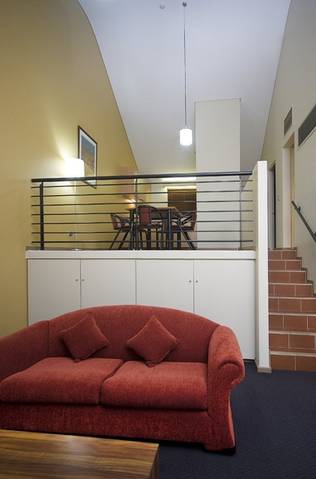 Emu Walk Apartments - Accommodation NT 3