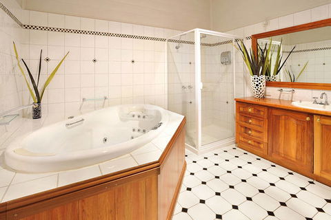 Healesville Garden Cottage - Accommodation NT 4