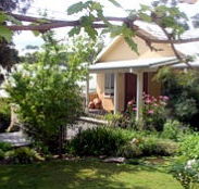 Kemeys Mountain Hideaway - Accommodation NT