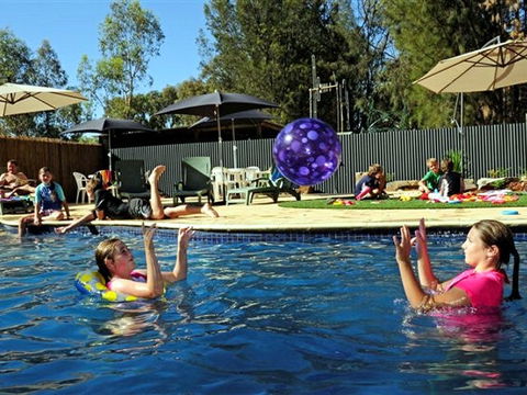 Kingston-On-Murray Caravan Park - Accommodation NT 1