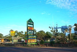 Lightning Ridge Outback Resort & Caravan Park - Accommodation NT 4